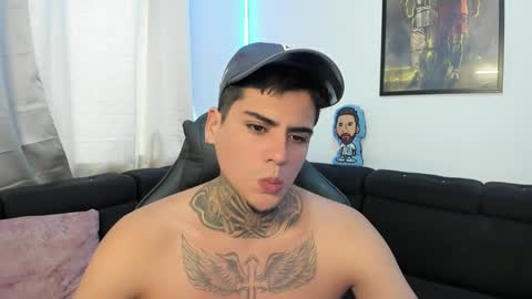 Snapshot of mad_maxxx1 chatting on 02-18-25, 04:48 max online show from 02-18-25, 04:48