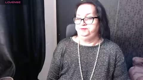 Madam Sanjanne online show from 05-18-26, 04:07