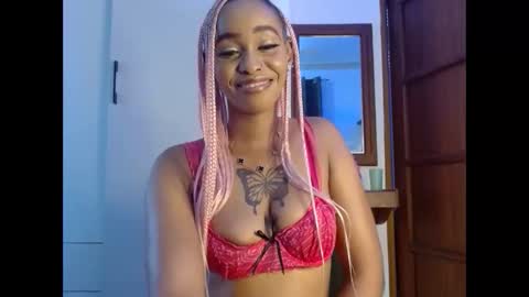 queency online show from 05-07-26, 08:42