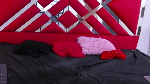 madame_channel online show from 04-15-26, 07:10