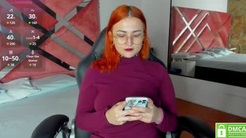 Snapshot of madame_ibby chatting on 12-17-24, 07:48 madame ibby online show from 12-17-24, 07:48