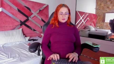 Snapshot of madame_ibby chatting on 12-30-24, 01:48 madame ibby online show from 12-30-24, 01:48