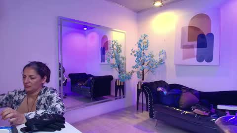 Madame Scarllet  online show from 02-07-26, 11:25