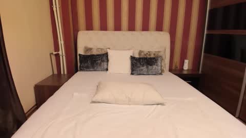 Snapshot of madamecrowford chatting on 01-15-26, 01:05 Nora online show from 01-15-26, 01:05