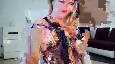 Snapshot of madamexxx777 chatting on 09-26-25, 09:13 MadameXXX777 online show from 09-26-25, 09:13