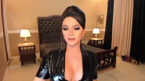 Alison Kloss online show from 01-12-25, 05:03