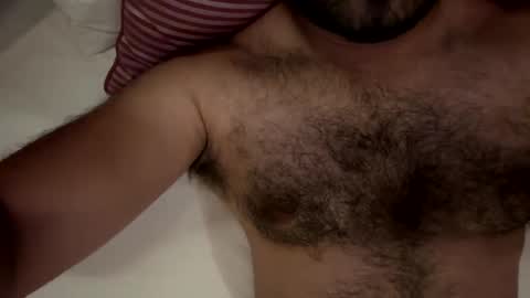 Snapshot of madbuz02 chatting on 01-05-25, 01:47 madbuz02 online show from 01-05-25, 01:47