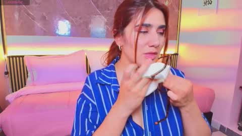 Maddie online show from 03-25-26, 04:35