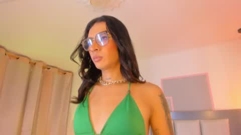 Snapshot of maddie_ray_ chatting on 07-06-26, 03:03 Maddie Ray online show from 07-06-26, 03:03