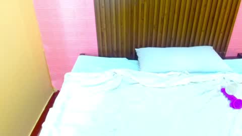 MY NAME IS MADDI online show from 01-15-25, 05:29