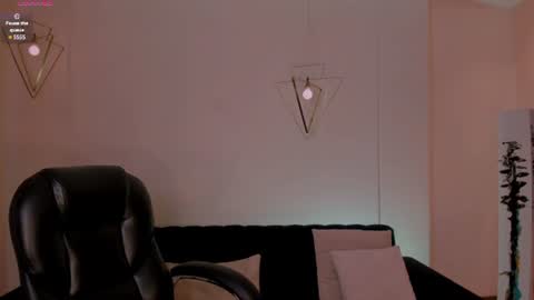 Maddison online show from 07-14-26, 08:25