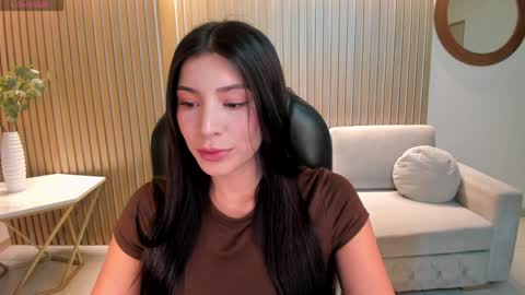 Snapshot of maddisontaylor chatting on 04-03-26, 07:12 Maddison online show from 04-03-26, 07:12
