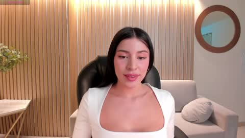 Snapshot of maddisontaylor chatting on 04-05-26, 05:21 Maddison online show from 04-05-26, 05:21