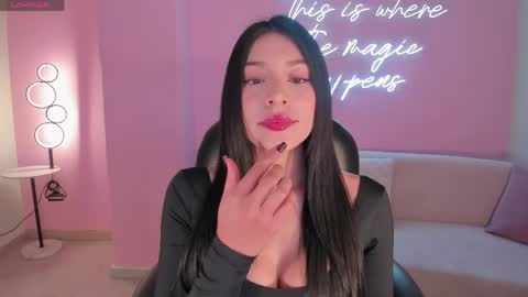 Snapshot of maddisontaylor chatting on 05-03-26, 05:19 Maddison online show from 05-03-26, 05:19