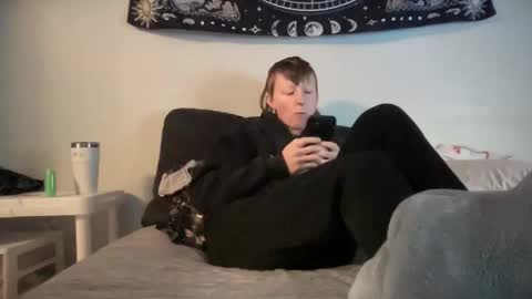 Snapshot of maddlips chatting on 03-28-26, 12:05 Rat Boy online show from 03-28-26, 12:05
