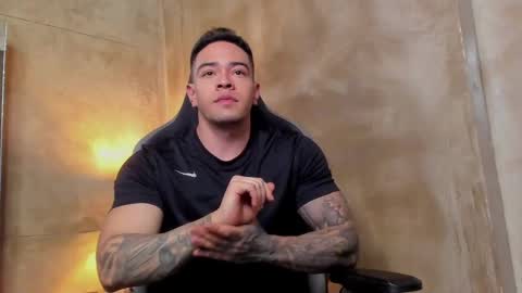 Snapshot of maddox_santana chatting on 11-01-25, 03:08 Maddox Santana online show from 11-01-25, 03:08