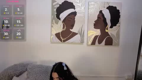 Maddy   online show from 06-25-26, 10:47