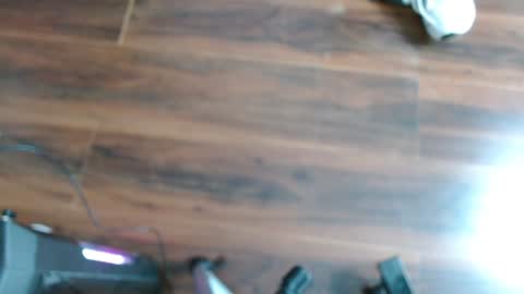 Maddy UwU online show from 01-04-25, 12:27