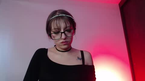 Maddy UwU online show from 10-11-25, 09:57