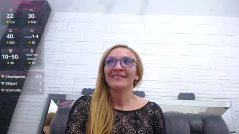 Snapshot of maddy_cartter chatting on 01-29-25, 07:15 maddy cartter online show from 01-29-25, 07:15