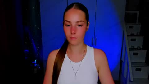 Snapshot of maddy_gate chatting on 07-10-26, 05:04 maddy_gate online show from 07-10-26, 05:04