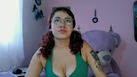 Maddy  online show from 05-11-26, 09:23