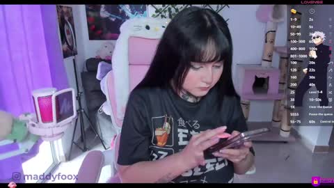 Maddy Foox online show from 04-29-26, 10:16