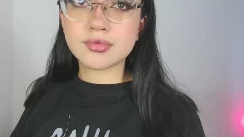   Please followme and rate me your thumbs up online show from 01-08-26, 09:50