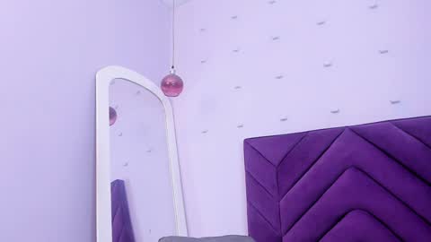 maddyjohnsonn online show from 02-02-25, 09:40