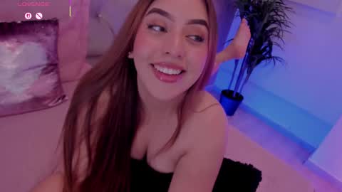 Lina  online show from 03-05-25, 07:17