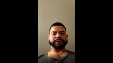 Snapshot of madejonathan chatting on 04-08-26, 10:37 madejonathan online show from 04-08-26, 10:37