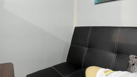 Madelaine  online show from 05-23-26, 10:30