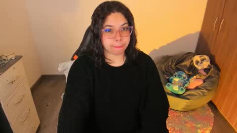 madelaine_taylor online show from 09-27-25, 11:26