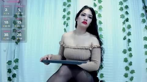 Madeleine  online show from 03-03-25, 10:49