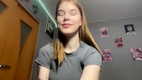 Snapshot of madelenebentzen chatting on 03-28-26, 02:38 Made online show from 03-28-26, 02:38