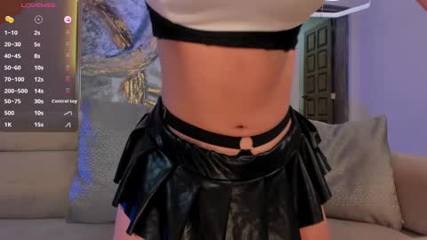 Madeline online show from 02-09-25, 08:11