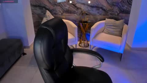 Madeline online show from 03-12-25, 08:19