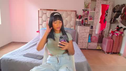 madelyn roses online show from 10-09-25, 07:01