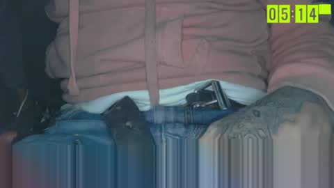 Snapshot of madeyoulook818 chatting on 02-09-25, 01:14 madeyoulook818 online show from 02-09-25, 01:14