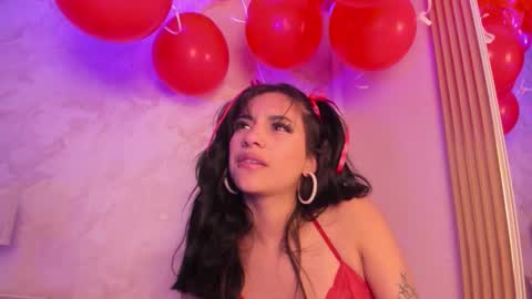 madhison_5 online show from 02-11-26, 03:17