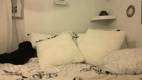 Madie Ray online show from 02-21-25, 05:46