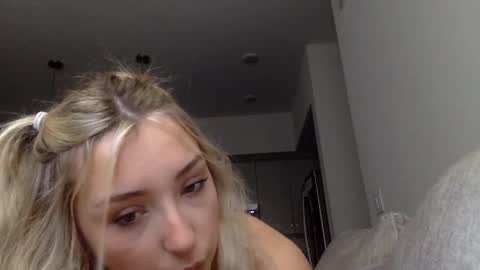 yourfavblonde online show from 03-04-25, 08:05