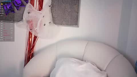 Madison Smith online show from 10-23-25, 12:48