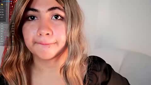 Madison Smith online show from 10-26-25, 01:28