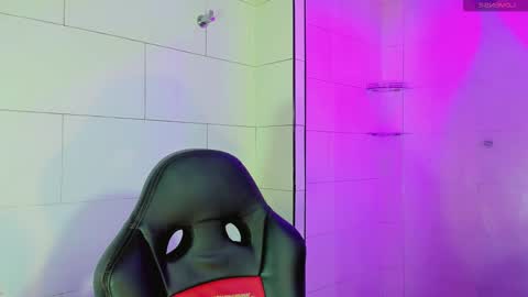 Snapshot of madiso_santiel chatting on 01-07-26, 07:05 madiso_santiel online show from 01-07-26, 07:05