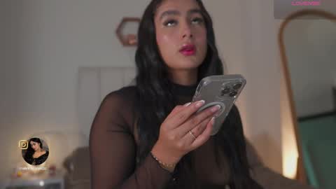 Valentina   1030   530  -  online show from 05-12-26, 06:10