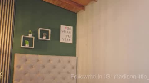 Melissa     700  1400 -5 online show from 01-15-26, 01:26