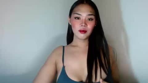 Snapshot of madison_lucks chatting on 08-01-26, 05:07 hi im your lovely madison online show from 08-01-26, 05:07
