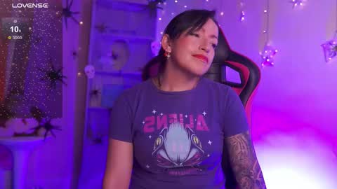 Madison   online show from 10-07-25, 02:14