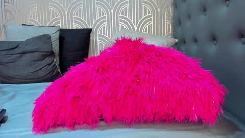   online show from 02-05-25, 04:37